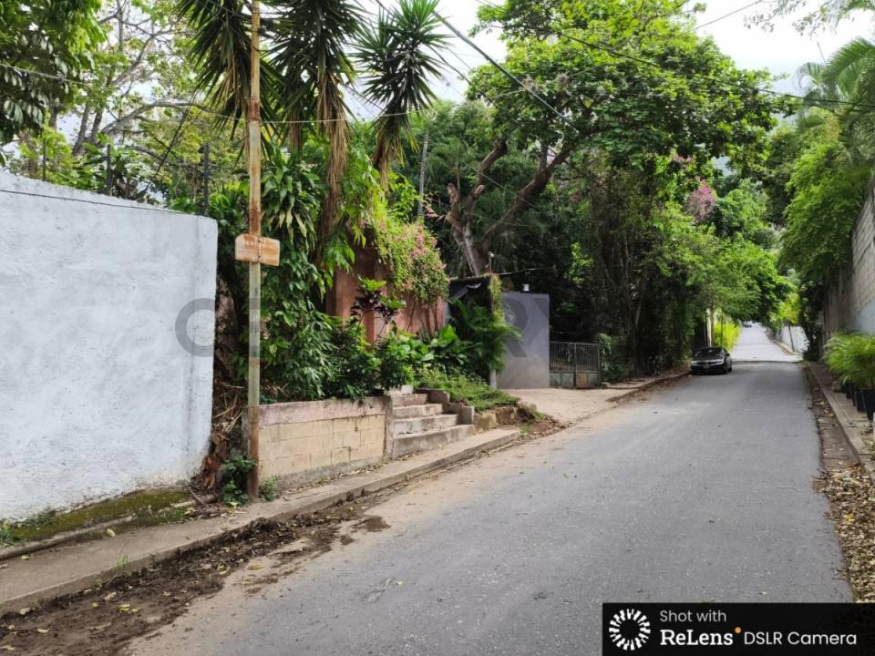 Av. Alegria Beracasa Terreno Nº 5, Caracas, Miranda 00001, Venezuela