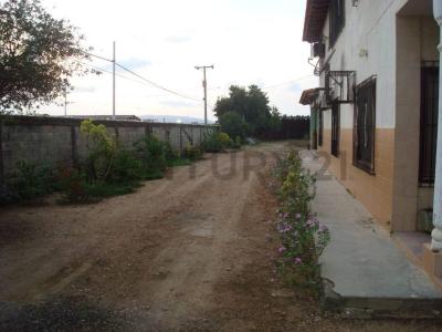 AVENIDA PEDRO CALLE RESIDENCIAS MI BOHIO, Tucacas, Falcón 2055, Venezuela