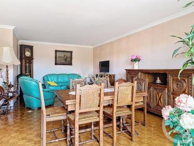 Bourg La Reine, Île-de-France 92340, Pháp