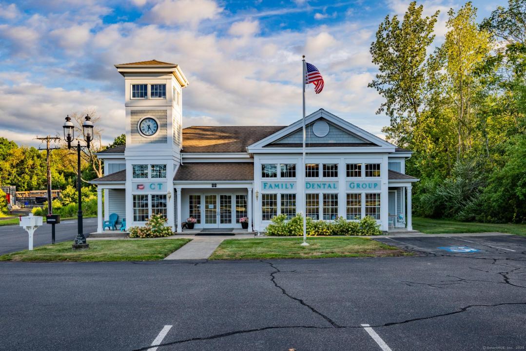 88 New Britain Avenue, Rocky Hill, Connecticut 06067, HOA KỲ