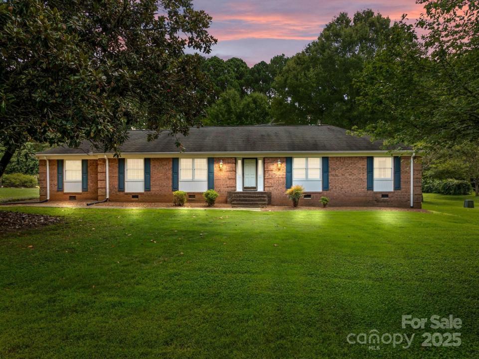 255 Quail Drive, Salisbury, Carolina Do Norte 28147, Estados Unidos