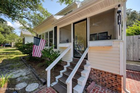 122 SE 2nd Street, Oak Island, North Carolina 28465, USA