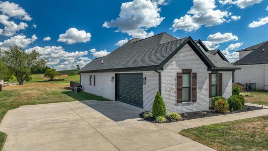 2024 Hidden Falls Trail, Richmond, Kentucky 40475, Stati Uniti