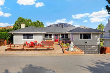 5495 Summit Drive, Wrightwood, Калифорния 92397, Соединенные Штаты