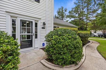 240 Hitching Post Crest, Bluffton, South Carolina 29910-5897