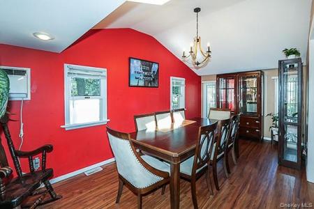 310 Fir Grove, Ronkonkoma, نيويورك 11779, الولايات المتحدة