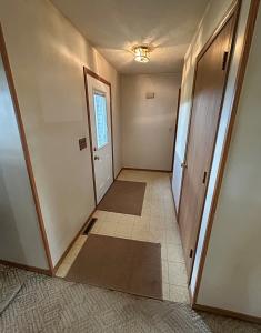 690 E Southridge Road, Loogootee, 印第安纳州 47553, 美国