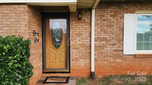 5826 St. Peters Church Road, Conover, North Carolina 28613, Stati Uniti