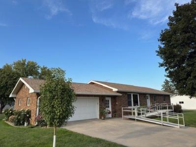 314 8th St., Springfield, SD 57062, USA