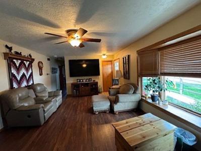 314 8th St., Springfield, דרום דקוטה 57062, ארצות הברית של אמריקה 