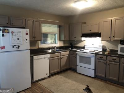 111 On Golden Pond Dr., Clarkesville, Georgia 30523