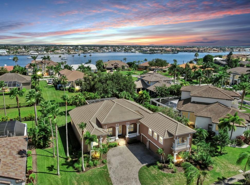 6408 Rubia Cir, Apollo Beach, Florida 33572