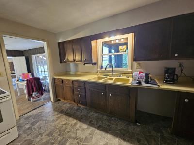 1050 Maple Grove Avenue, Greenville, Illinois 62246