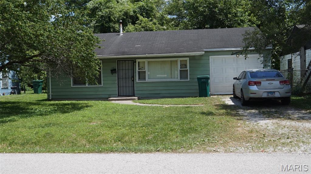 16 Helen Court, Cahokia, Illinois 62206