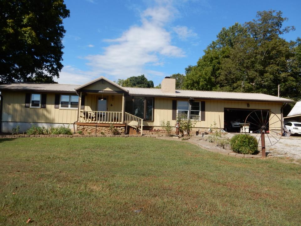 2221 Mt Carmel Church Rd, Lebanon Junction, Kentucky 40150