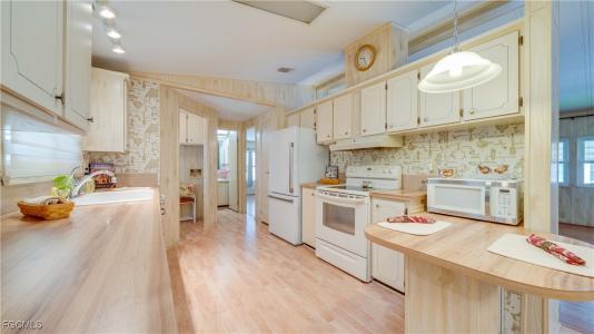 70 Sunrise Avenue, North Fort Myers, Floride 33903, États-Unis