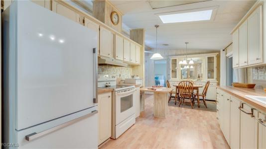 70 Sunrise Avenue, North Fort Myers, Floride 33903, États-Unis