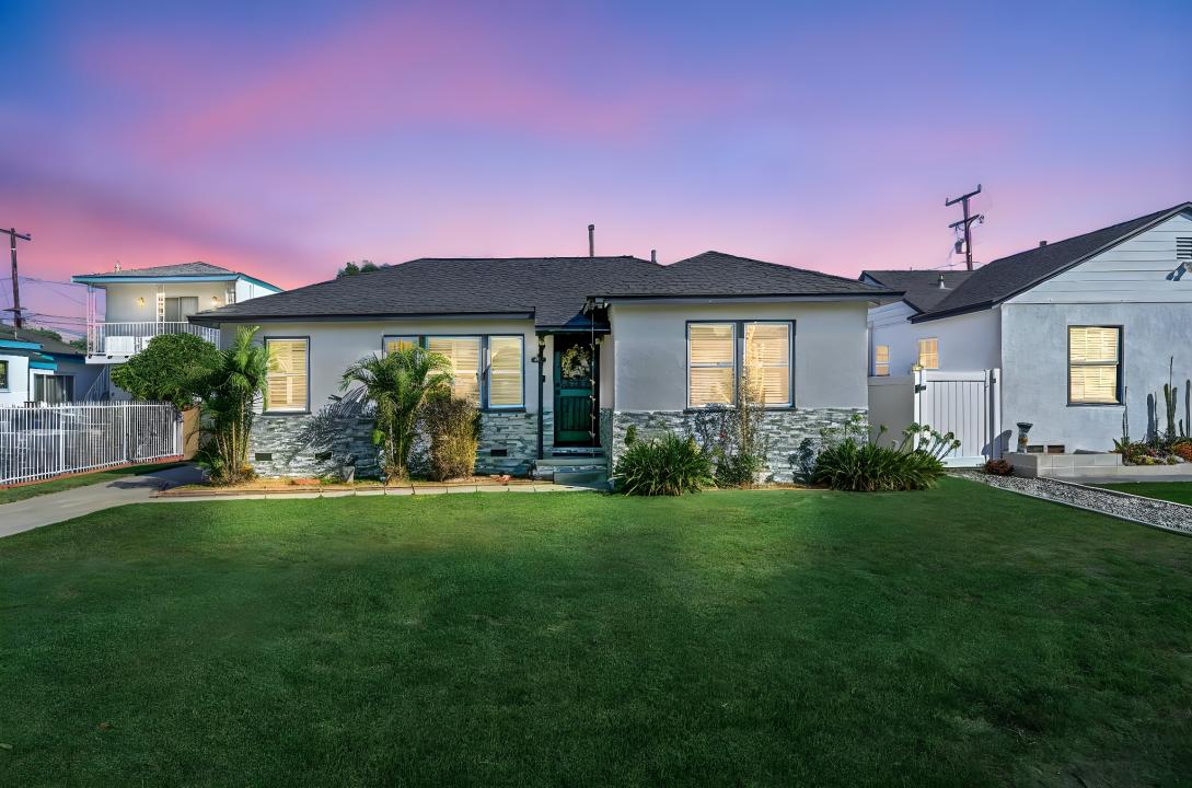 7608 Duchess, Whittier, Калифорния 90606, Соединенные Штаты