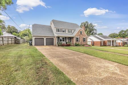 6321 Ashton, Memphis, Tennessee 38134, USA