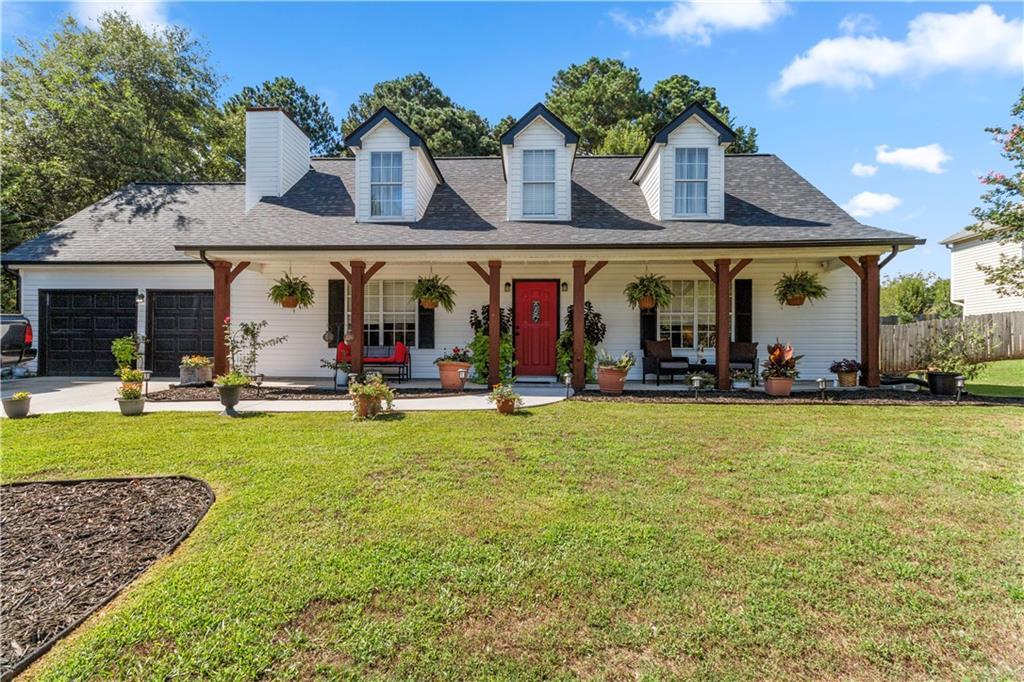 241 Fox Run, Loganville, Georgia 30052