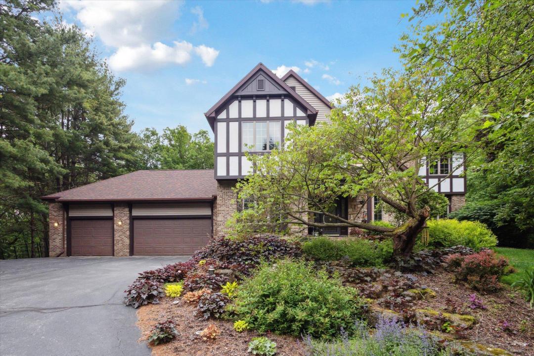 2370 E Sylvan Lane, Milton, Wisconsin 53563-9469, HOA KỲ