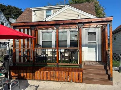 3803 S Ahmedi Avenue, St. Francis, Wisconsin 53235, USA