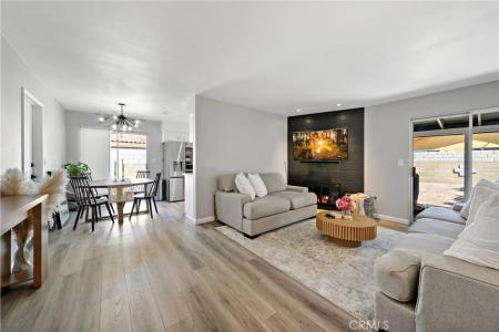 594 Montebello Place, Hemet, Californie 92543, États-Unis