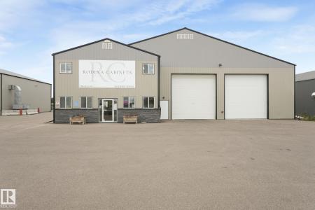 29 GOERTZ AVENUE, Stony Plain, 阿爾伯塔 T7X 0H6, 加拿大