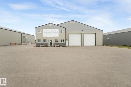 29 GOERTZ AVENUE, Stony Plain, 阿爾伯塔 T7X 0H6, 加拿大
