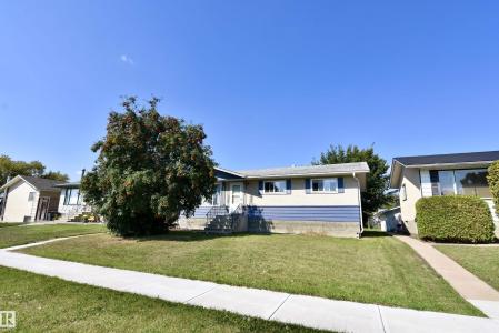 4930 44 AVENUE, St. Paul Town, Alberta T0A 3A4, Canada