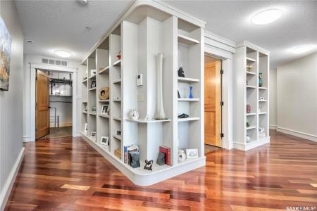 1602 1ST STREET E, Prince Albert, Saskatchewan S6V 1G7, Canada