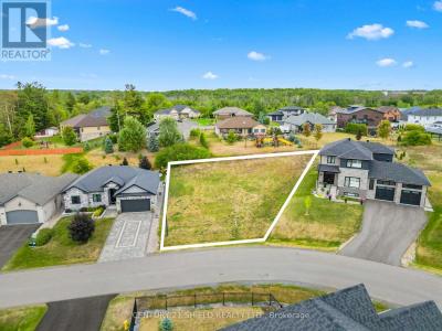 7 MATTHEW KIERAN CRESCENT, South Stormont, Ontario K0C 1P0, Canada