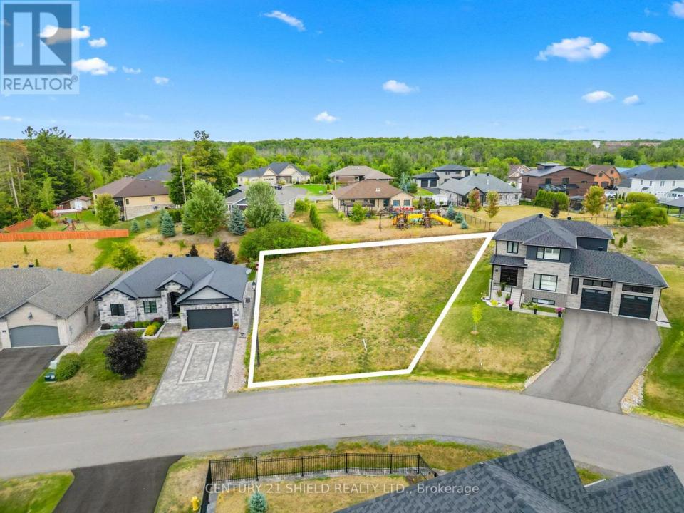 7 MATTHEW KIERAN CRESCENT, South Stormont, Ontario K0C 1P0, Canada