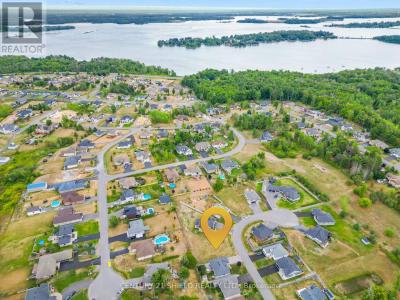 7 MATTHEW KIERAN CRESCENT, South Stormont, Ontario K0C 1P0, Canada