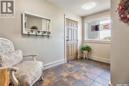 301 1602 1ST STREET E, Prince Albert, Saskatchewan S6V 1G7, Canadá