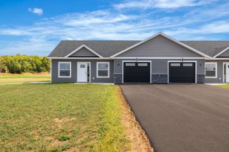 8 SYDNEY WAY, Mermaid, Ilha De Prince Edward C1B 4M4, Canadá