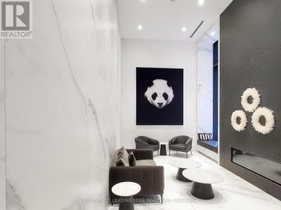 20 EDWARD STREET, Toronto (bay Street Corridor), Ontario M5G 0C5, Canada