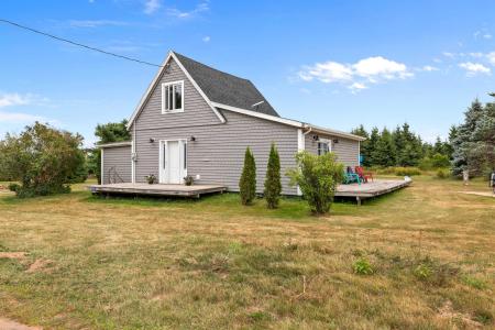 10 CREEK ROAD, St. Peter's Harbour, Ilha De Prince Edward C0A 1S0, Canadá