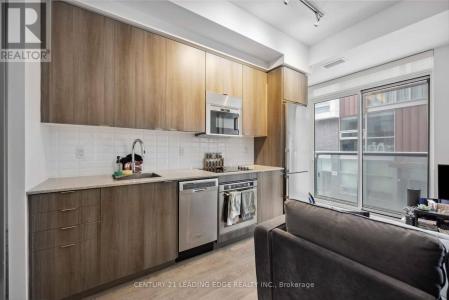 101 ERSKINE AVENUE, Toronto (mount Pleasant West), 온타리오주 M4P 1Y5, 캐나다