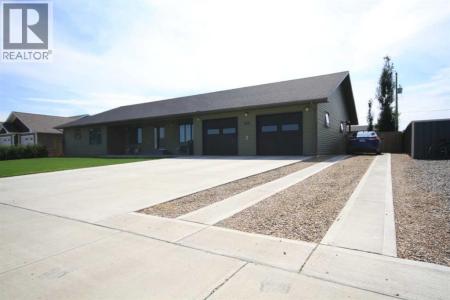 212 3 STREET NORTH, Grassy Lake, Alberta T0K 0Z0, Canada