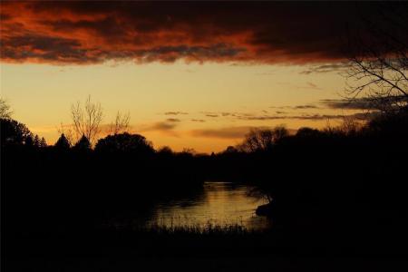 1670 WELLINGTON CRESCENT, Winnipeg, Manitoba R3N 0B4, Canada