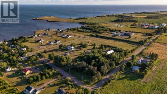 31 / 33 NELSON STREET, فيكتوريا, جزيرة الأمير إدوارد C0A 1J0, كندا 