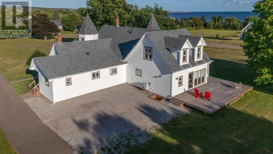 31 / 33 NELSON STREET, فيكتوريا, جزيرة الأمير إدوارد C0A 1J0, كندا 