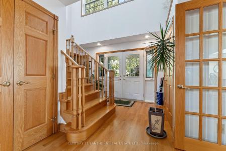 630 OLD HIGHWAY 2 HIGHWAY, Quinte West, Онтарио K8V 5P5, Канада