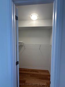 202 PORT CRESCENT, Welland, Ontario L3B 3J3, Canada