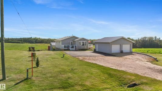 5049 50A AVENUE, Rural Brazeau County, Alberta T0C 1W0, Canada