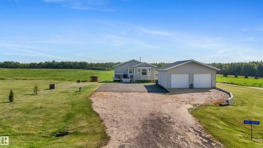 5049 50A AVENUE, Rural Brazeau County, Alberta T0C 1W0, Canada