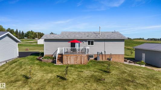 5049 50A AVENUE, Rural Brazeau County, Alberta T0C 1W0, Canada