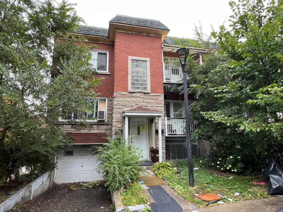 8633 Rue Birnam, Montréal (Villeray/Saint-Michel/Parc-Extension), Quebec H3N 2V4, Kanada