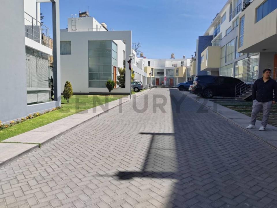 Calle Los Arce Casa F - Residencial Monteflor II , Arequipa, Arequipa 00001, ペルー